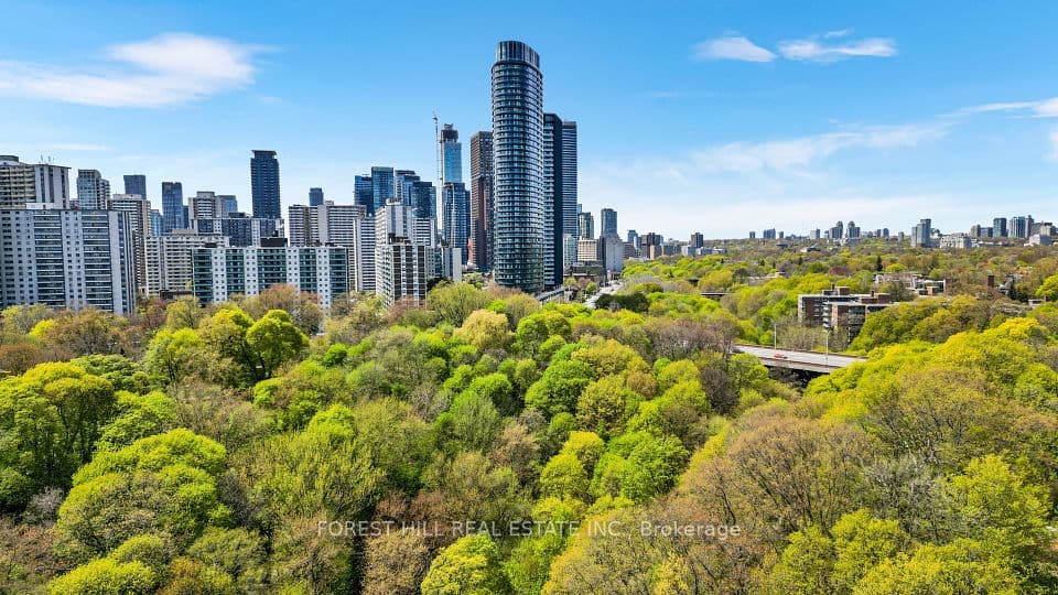 575 Bloor Street E 503, Toronto, ON M4W 0B2 – main photo
