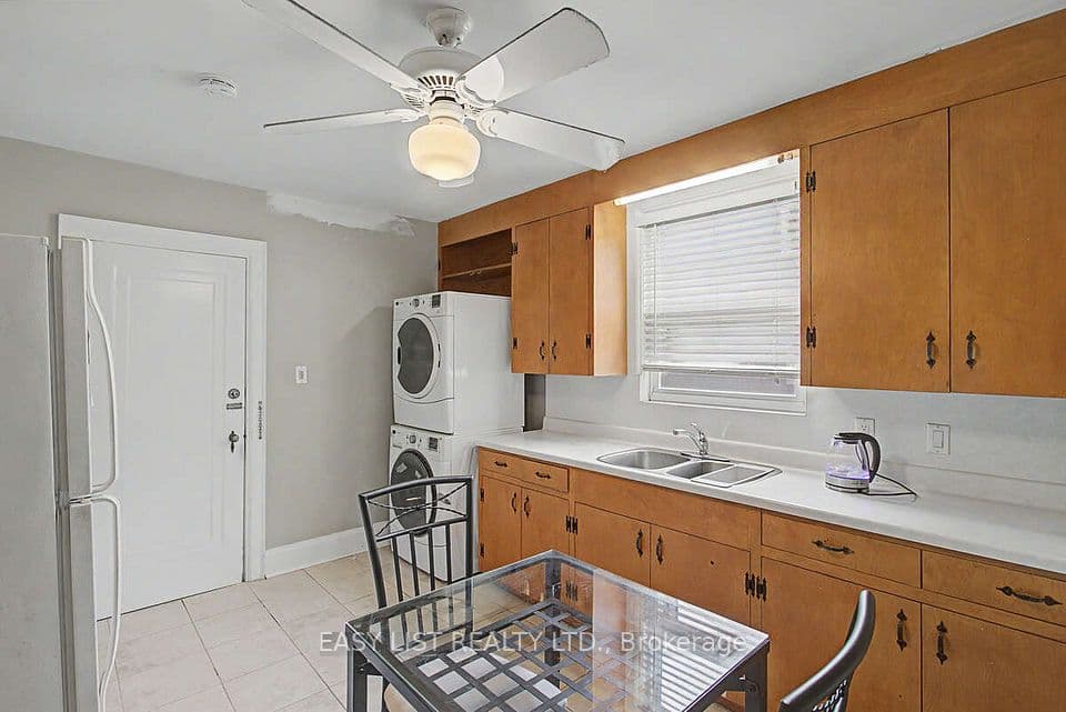 77 Avondale Avenue, Toronto, ON M2N 2V1 – photo 3