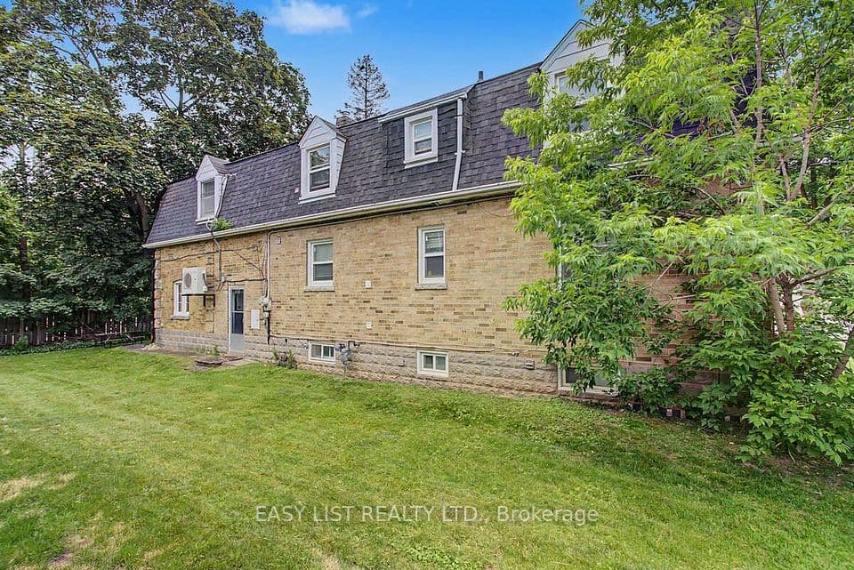 77 Avondale Avenue, Toronto, ON M2N 2V1 – main photo