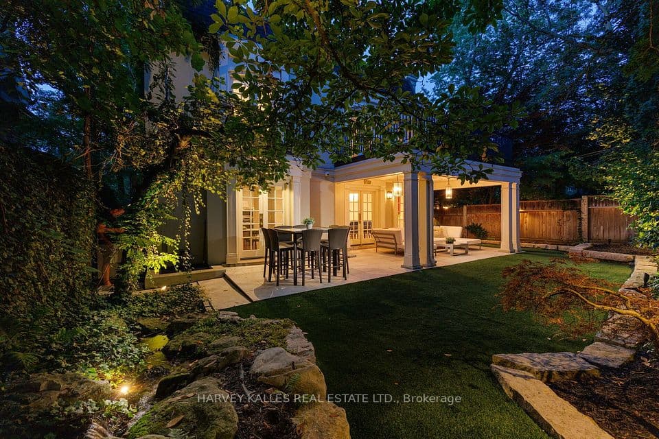 17A Avondale Road, Toronto, ON M4W 2R7 – photo 3