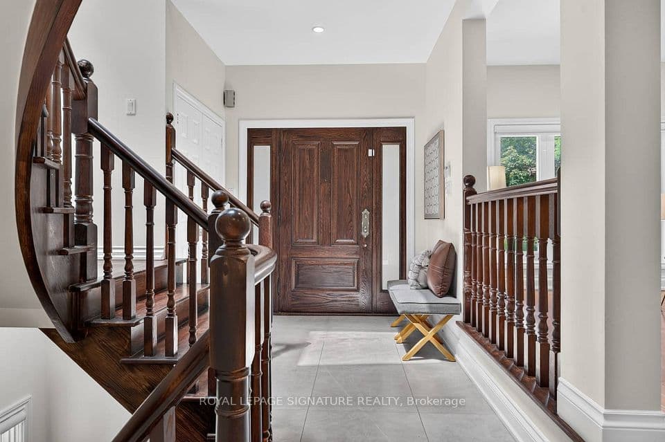 253 Byng Avenue, Toronto, ON M2N 4L4 – photo 2