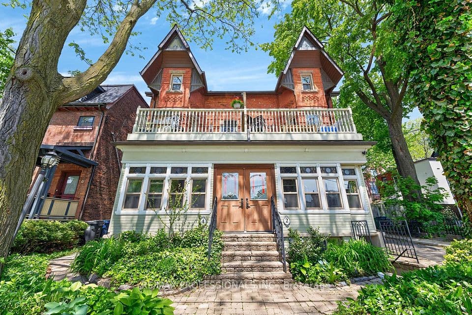 2 Afton Avenue, Toronto, ON M6J 1R7 – photo 2
