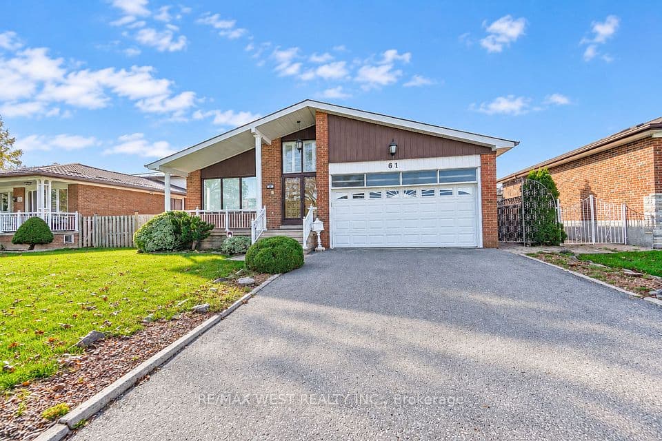 61 Bickerton Crescent, Toronto, ON M2J 3T2 – main photo