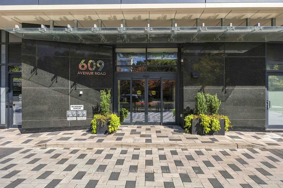 609 Avenue Road 1410, Toronto, ON M4V 0B1 – photo 2