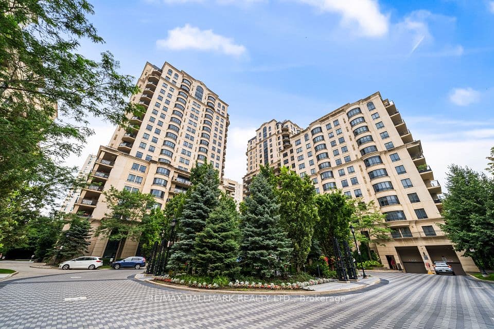 662 Sheppard Avenue E 807C, Toronto, ON M2K 3E6 – main photo