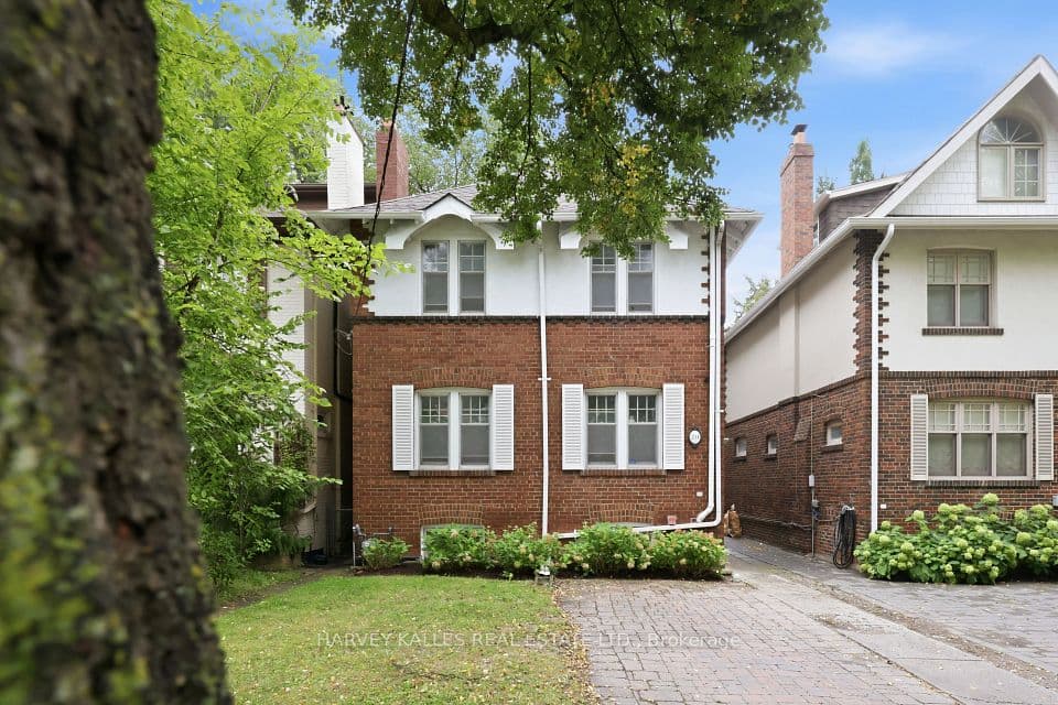 231 Glengrove Avenue W, Toronto, ON M4R 1P4 – main photo