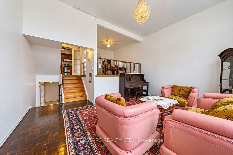 29 Jenny Wrenway, Toronto, ON M2H 2Y8 – photo 3