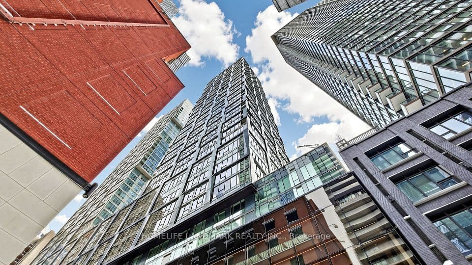 35 Mercer Street 1314, Toronto, ON M5V 1H2 – photo 2