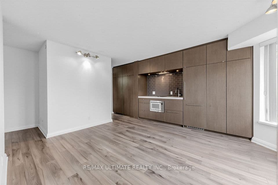 155 Yorkville Avenue 1607, Toronto, ON M5R 0B4 – photo 3