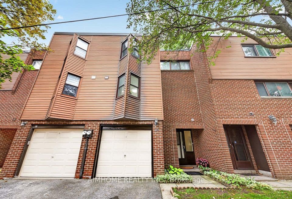 85 Song Meadoway, Toronto, ON M2H 2T9 – main photo