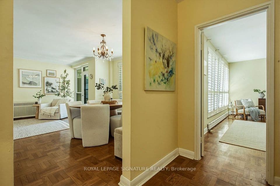 30 Elm Avenue 203, Toronto, ON M4W 1N5 – photo 2