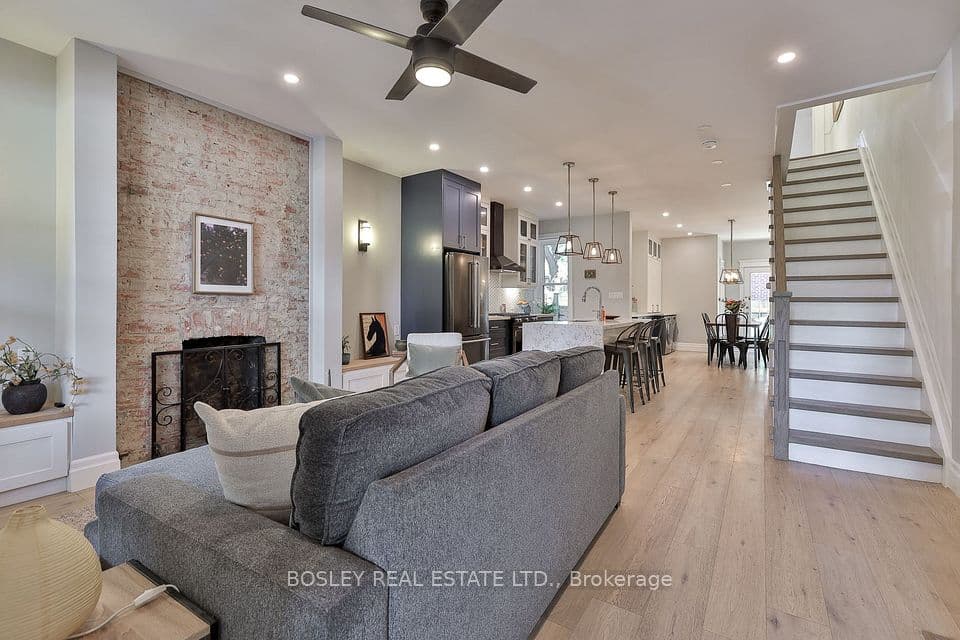 316 Brock Avenue, Toronto, ON M6K 2M4 – photo 2