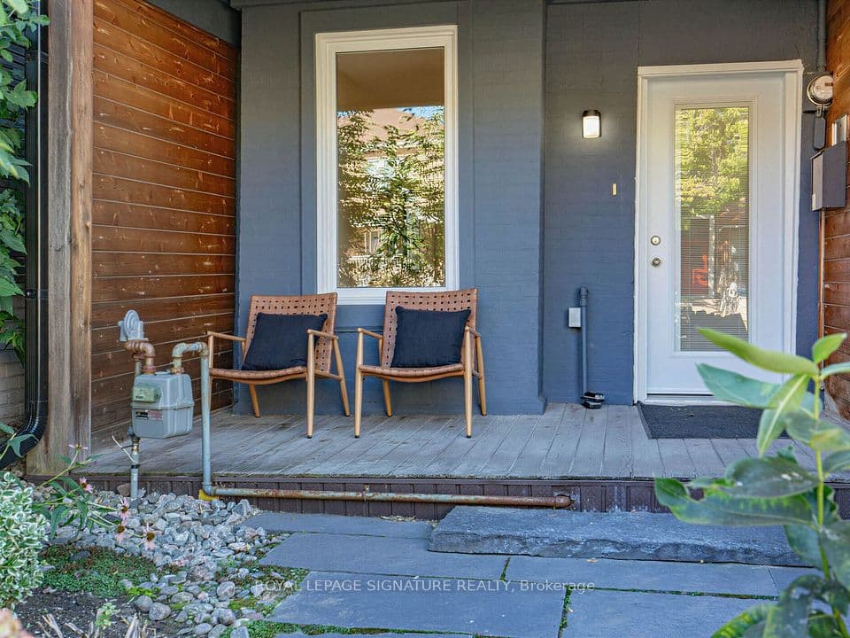 23 Gordon Street, Toronto, ON M6K 1P7 – photo 2