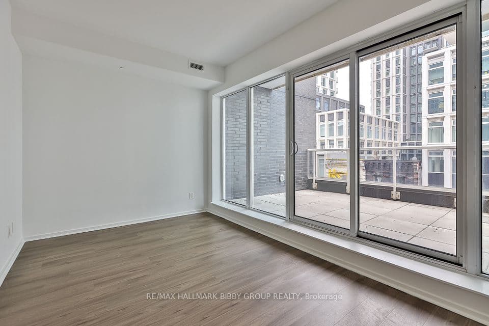 783 Bathurst Street 422, Toronto, ON M5S 0A8 – photo 3