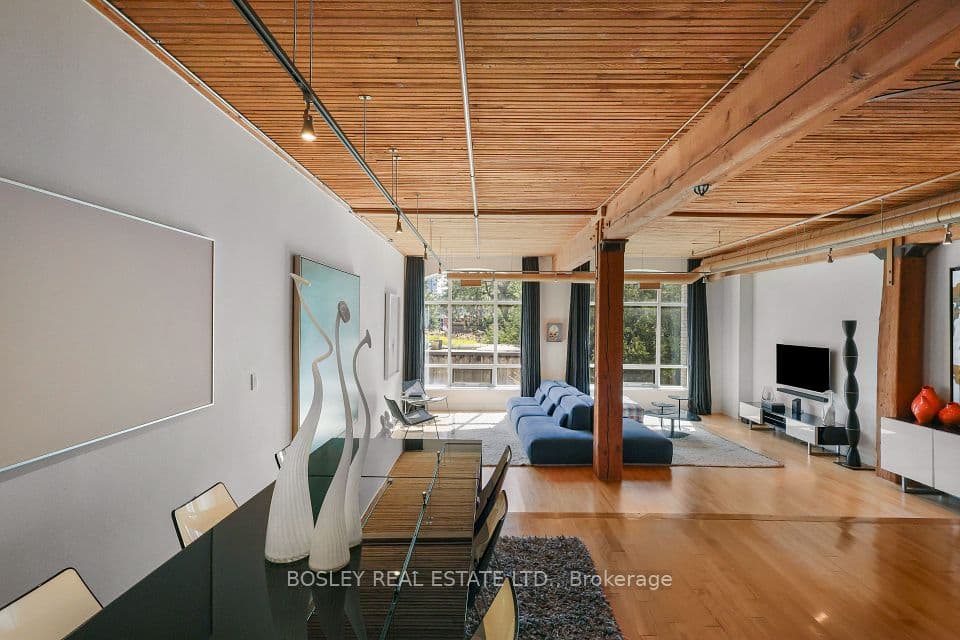 993 Queen Street W 105, Toronto, ON M6J 1H2 – main photo