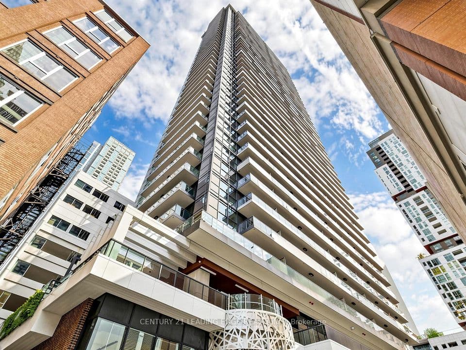 38 Widmer Street 2606, Toronto, ON M5V 0P7 – main photo