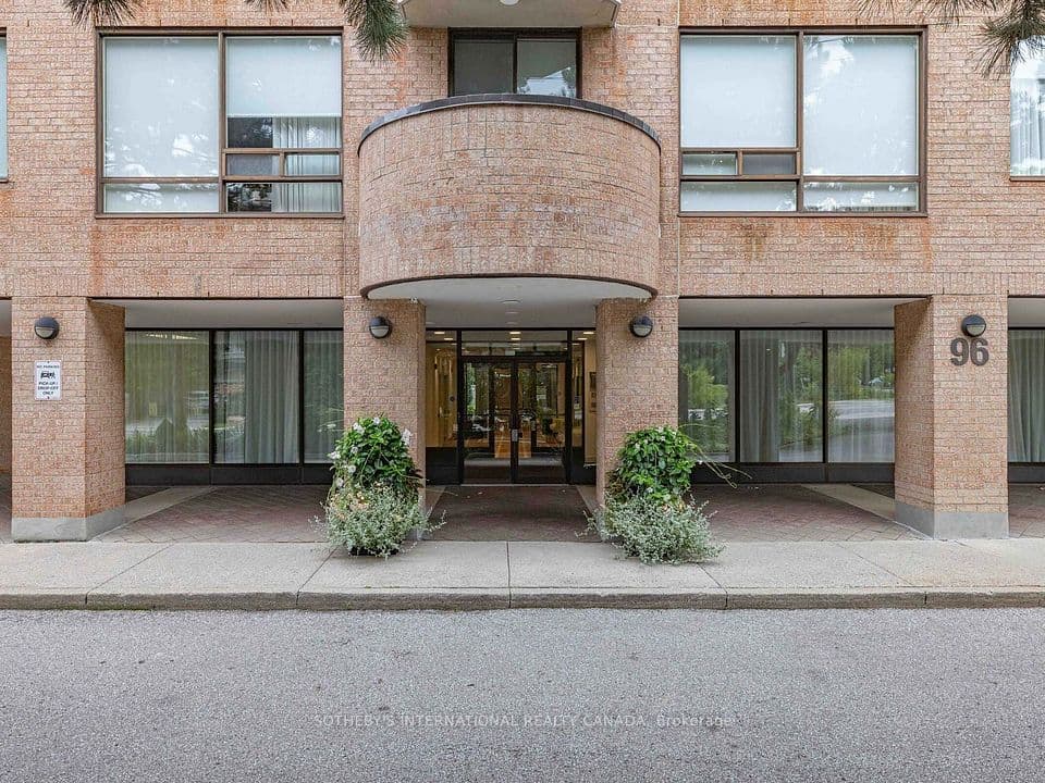 96 Fifeshire Road 501, Toronto, ON M2L 2X9 – photo 2