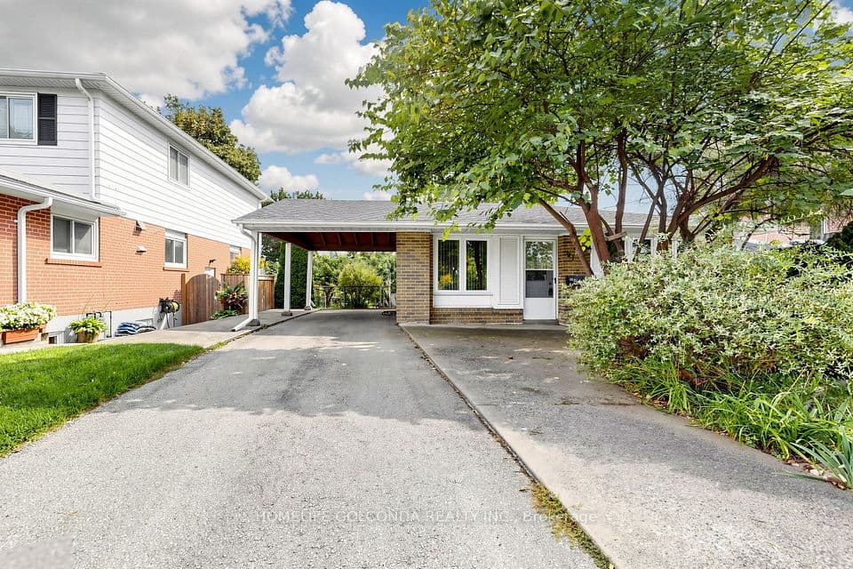 21 Grove Park Crescent, Toronto, ON M2J 2C7 – photo 3