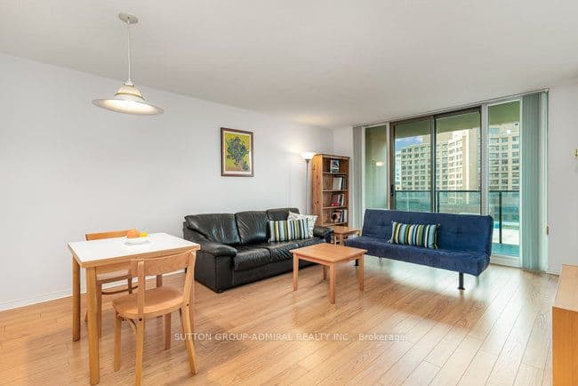 750 Bay Street 1108, Toronto, ON M5G 1N6 – photo 3
