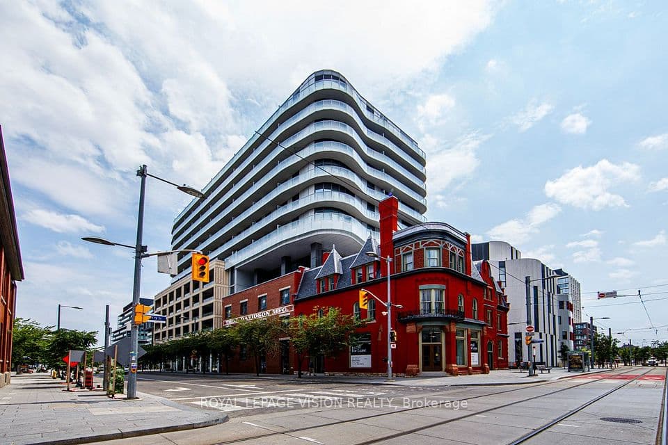 425 Front Street E 1008, Toronto, ON M5A 0X2 – main photo