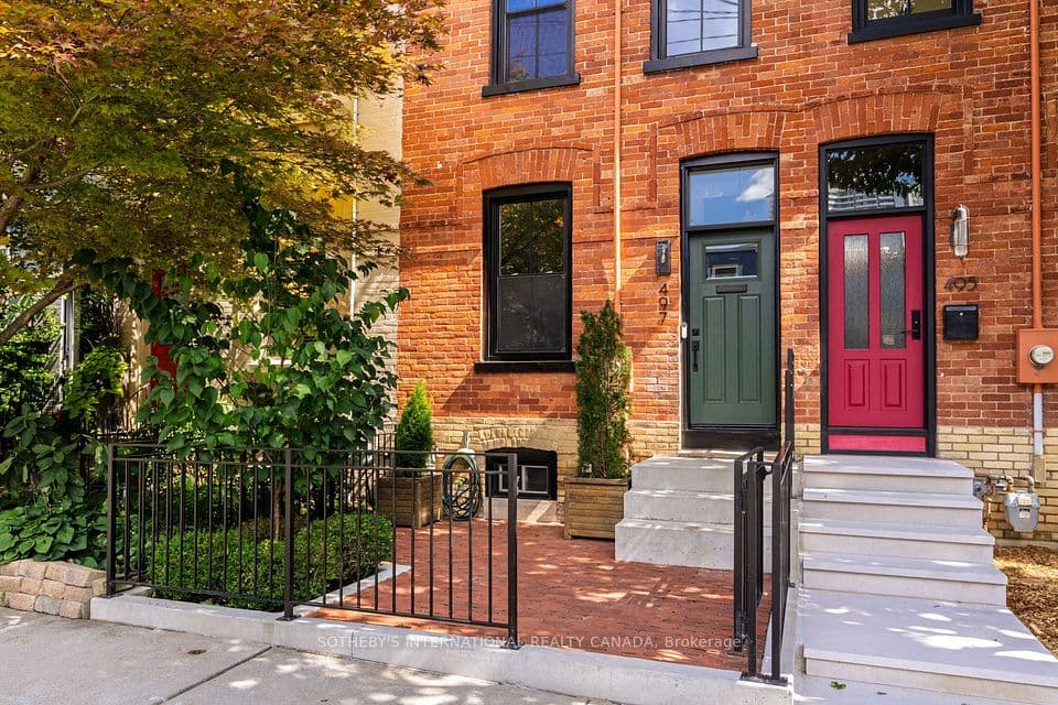 497 Sackville Street, Toronto, ON M4X 1T6 – photo 2