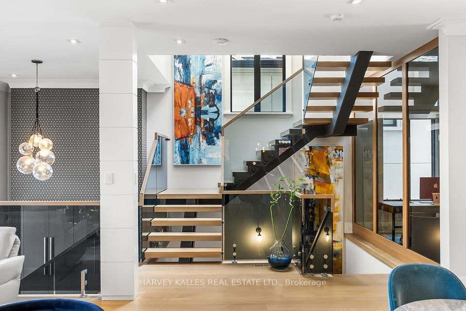 75 Bannockburn Avenue, Toronto, ON M5M 2M9 – photo 3