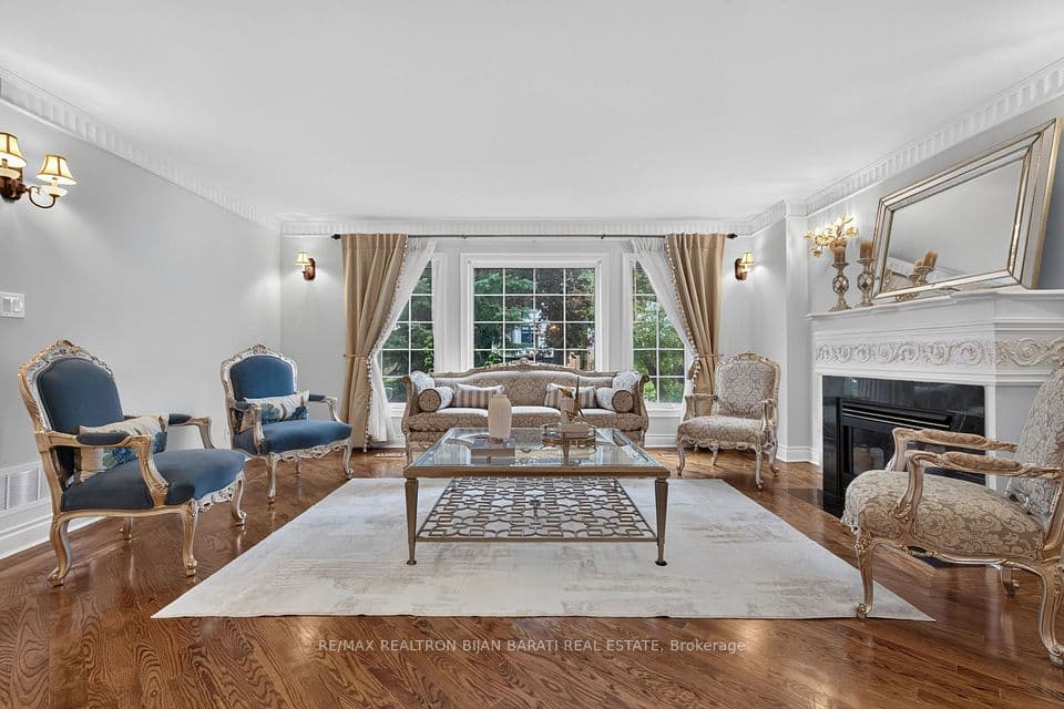 162 Goulding Avenue, Toronto, ON M2M 1L7 – photo 2