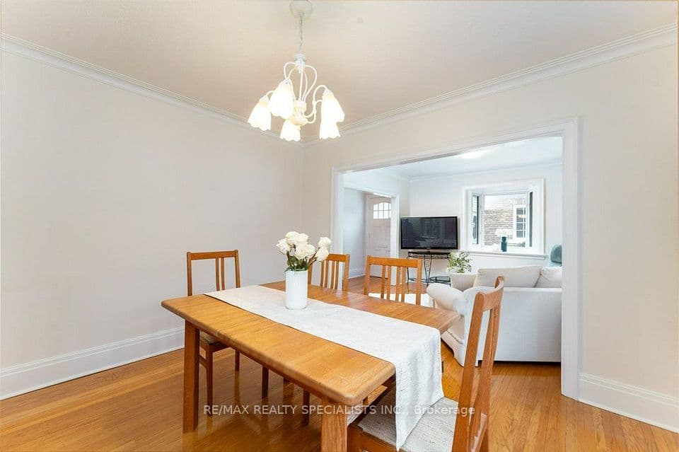 58 Franklin Avenue, Toronto, ON M2N 1B6 – photo 3