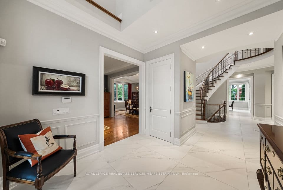 9 Bethesda Court, Toronto, ON M3B 3S4 – photo 3