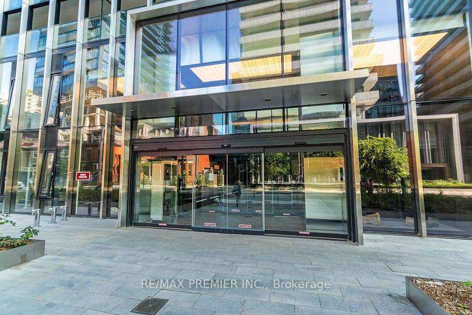 55 Charles Street E 3904, Toronto, ON M4Y 0J1 – photo 3