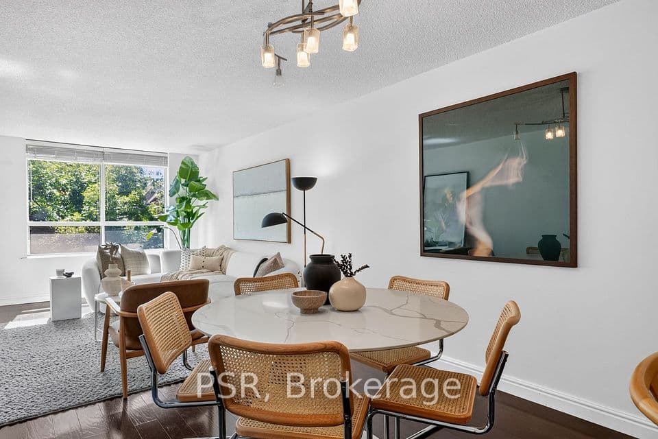 95 Prince Arthur Avenue 303, Toronto, ON M5R 3P6 – photo 2