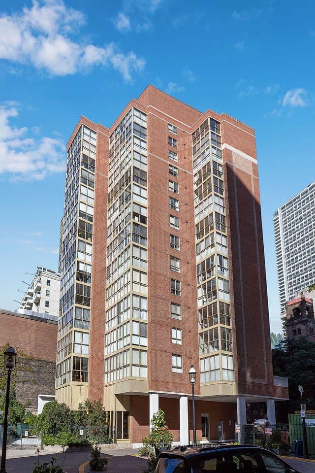 95 Lombard Street 1405, Toronto, ON M5C 2V3 – main photo