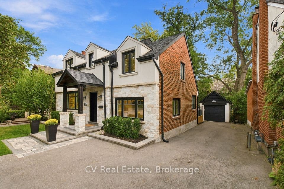 287 Yonge Boulevard, Toronto, ON M5M 3J1 – photo 3