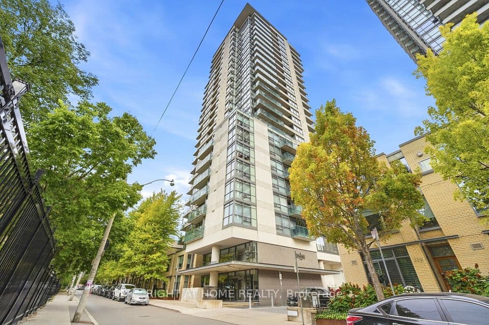 285 Mutual Street 1908, Toronto, ON M4Y 3C5 – main photo