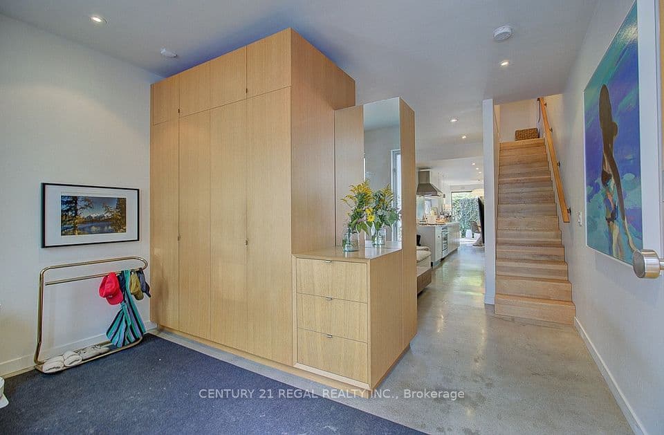 9 Rebecca Street, Toronto, ON M6J 1K8 – photo 3