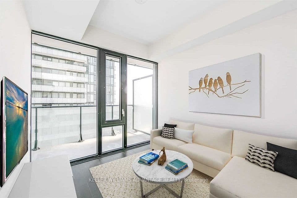 161 Roehampton Avenue 3307, Toronto, ON M4P 0C8 – photo 3