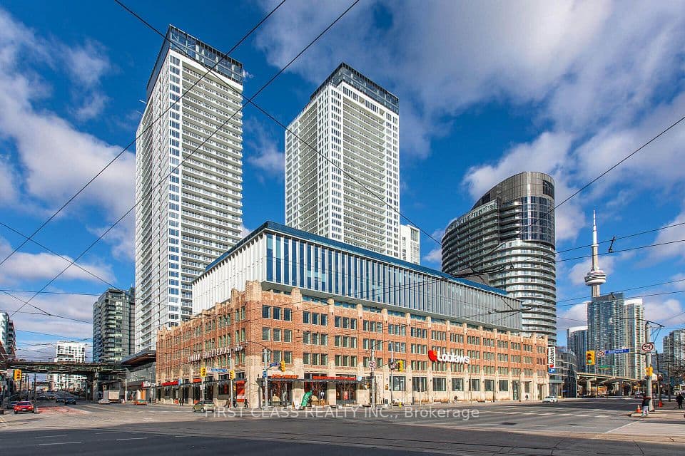 17 Bathurst Street 915, Toronto, ON M5V 0N1 – main photo