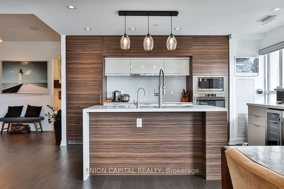 88 Scott Street 1309, Toronto, ON M5E 0A9 – photo 3