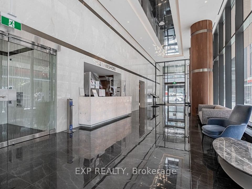 19 Bathurst Street 611, Toronto, ON M5V 0N2 – photo 3