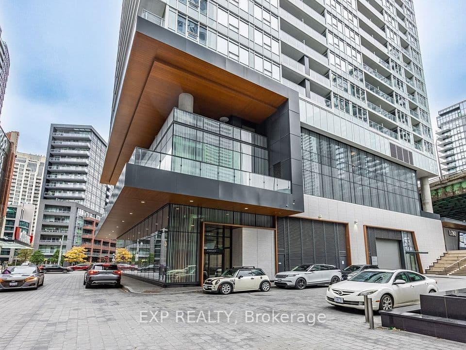 19 Bathurst Street 611, Toronto, ON M5V 0N2 – photo 2