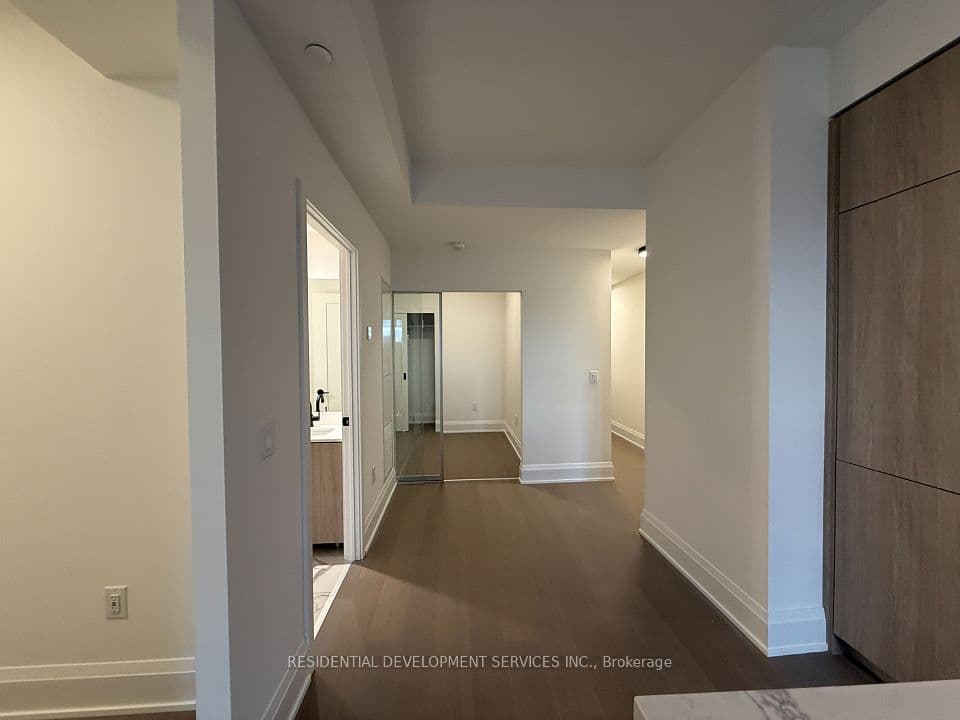 123 Portland Street 601, Toronto, ON M5V 0V9 – photo 2