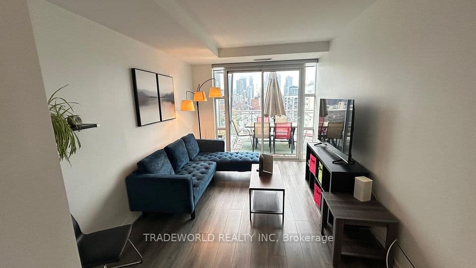 10 Willison Square Ph7, Toronto, ON M5T 0A8 – photo 3
