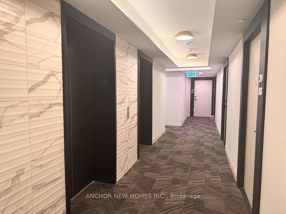 319 Jarvis Street 3903, Toronto, ON M5B 0C8 – photo 3