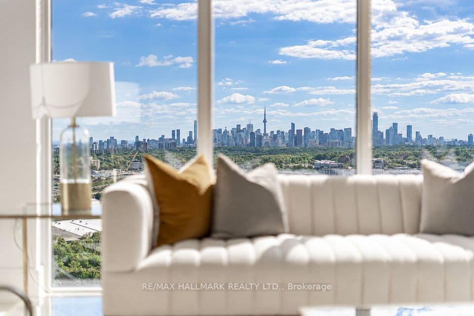 10 Inn on the Park Drive 3109, Toronto, ON M3C 0P9 – photo 2
