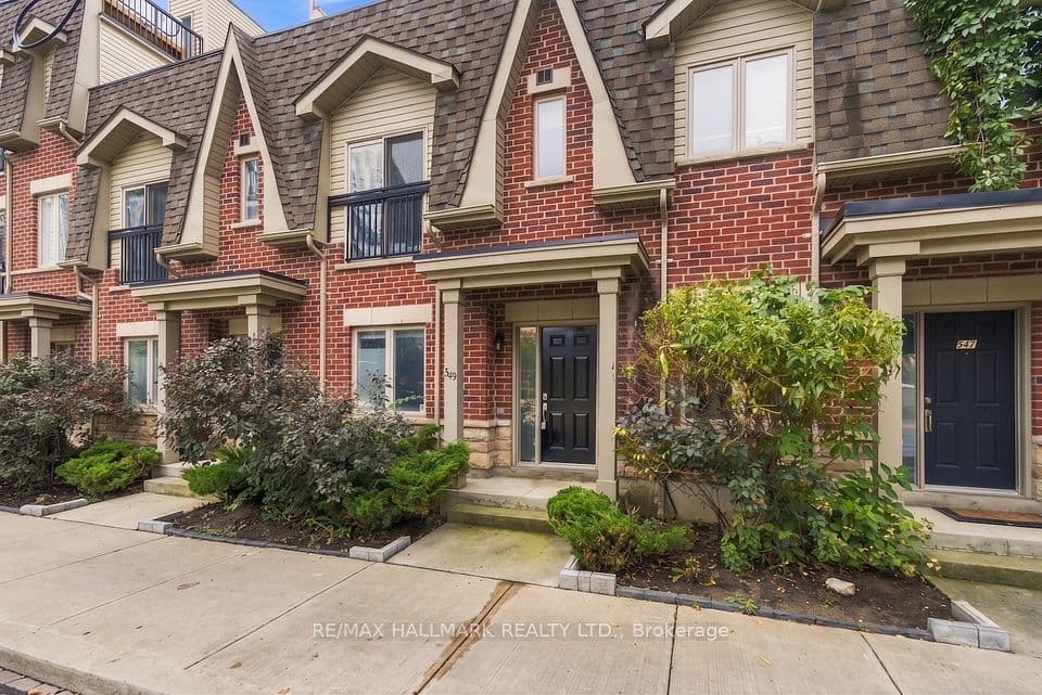 549 Shuter Street, Toronto, ON M5A 1X9 – photo 3