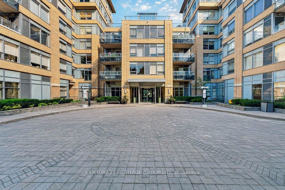 701 Sheppard Avenue W 234, Toronto, ON M3H 0B2 – main photo