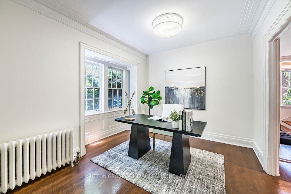 63 Highland Avenue, Toronto, ON M4W 2A2 – photo 3