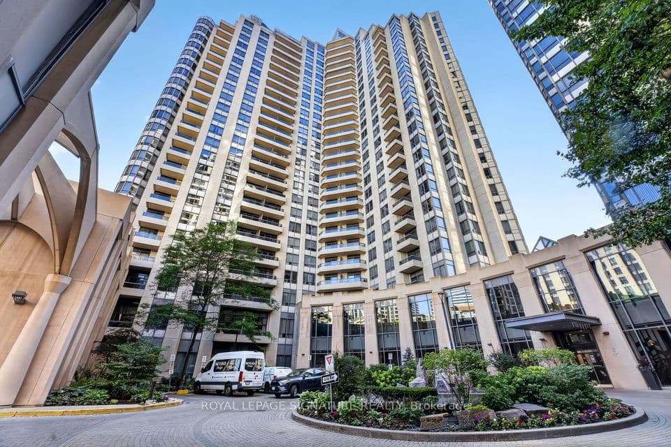15 Northtown Way 2122, Toronto, ON M2N 7A2 – photo 2