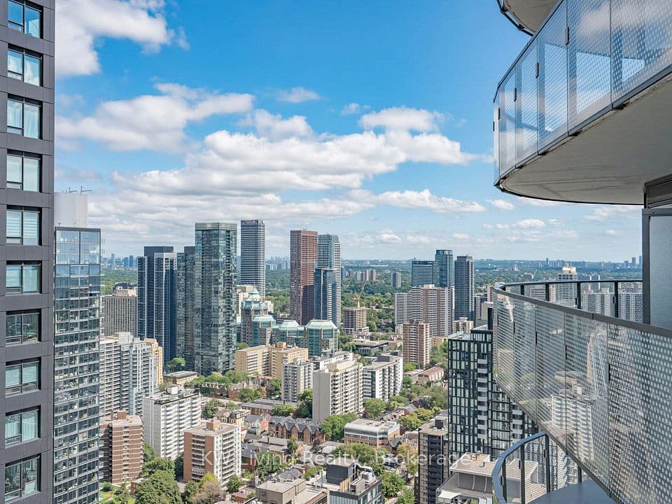 11 Wellesley Street 4309, Toronto, ON M4Y 1E8 – photo 2