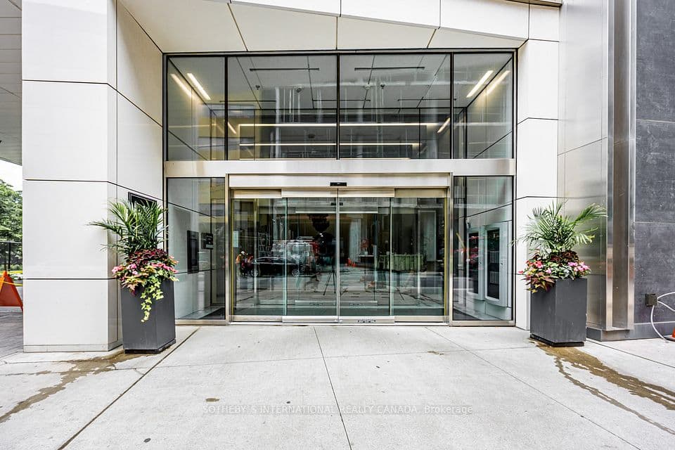 5 Soudan Avenue 907, Toronto, ON M4S 0B1 – photo 2
